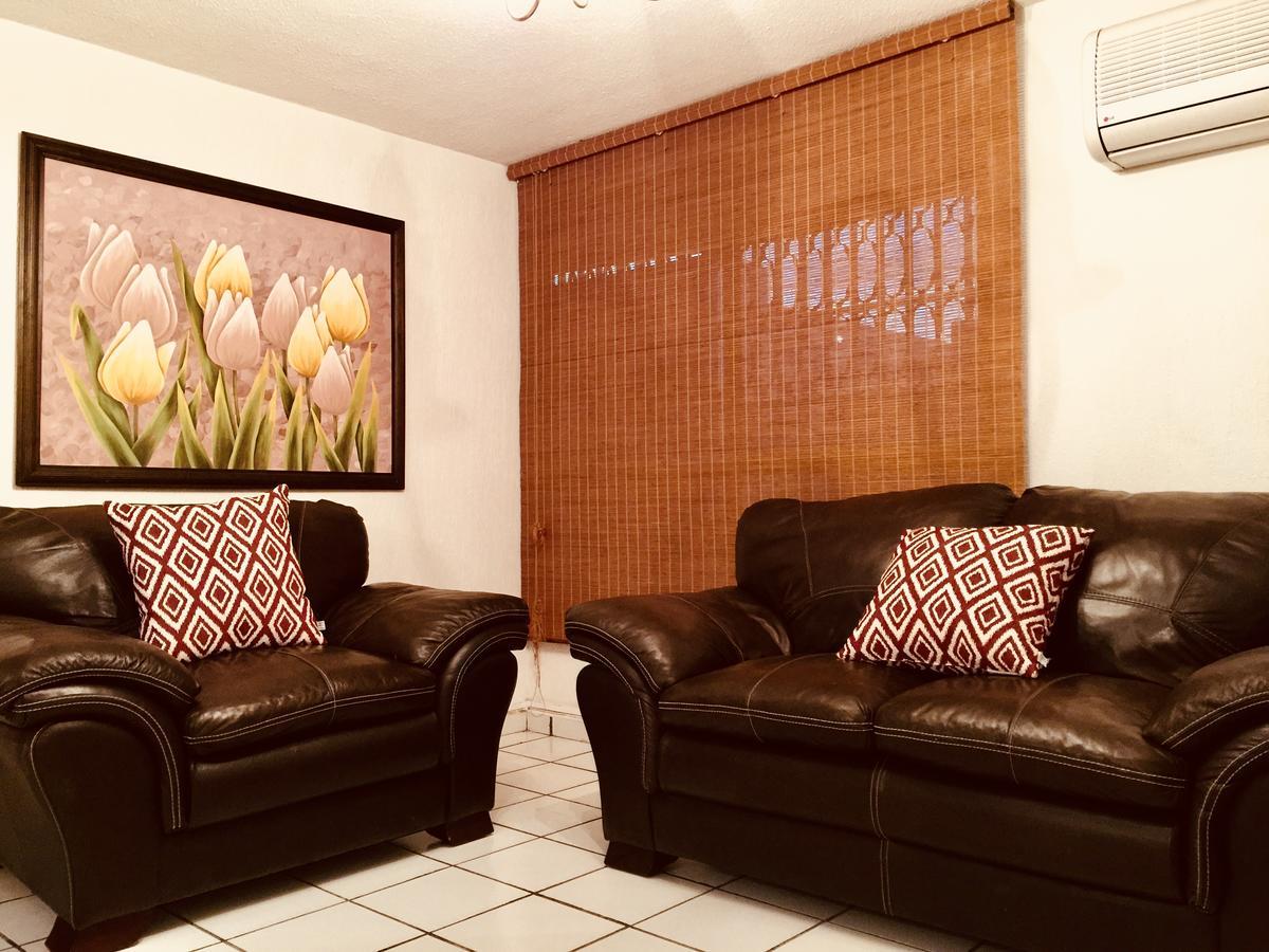 לינה וארוחת בוקר סן לואיס פוטוסי Casa Mima מראה חיצוני תמונה